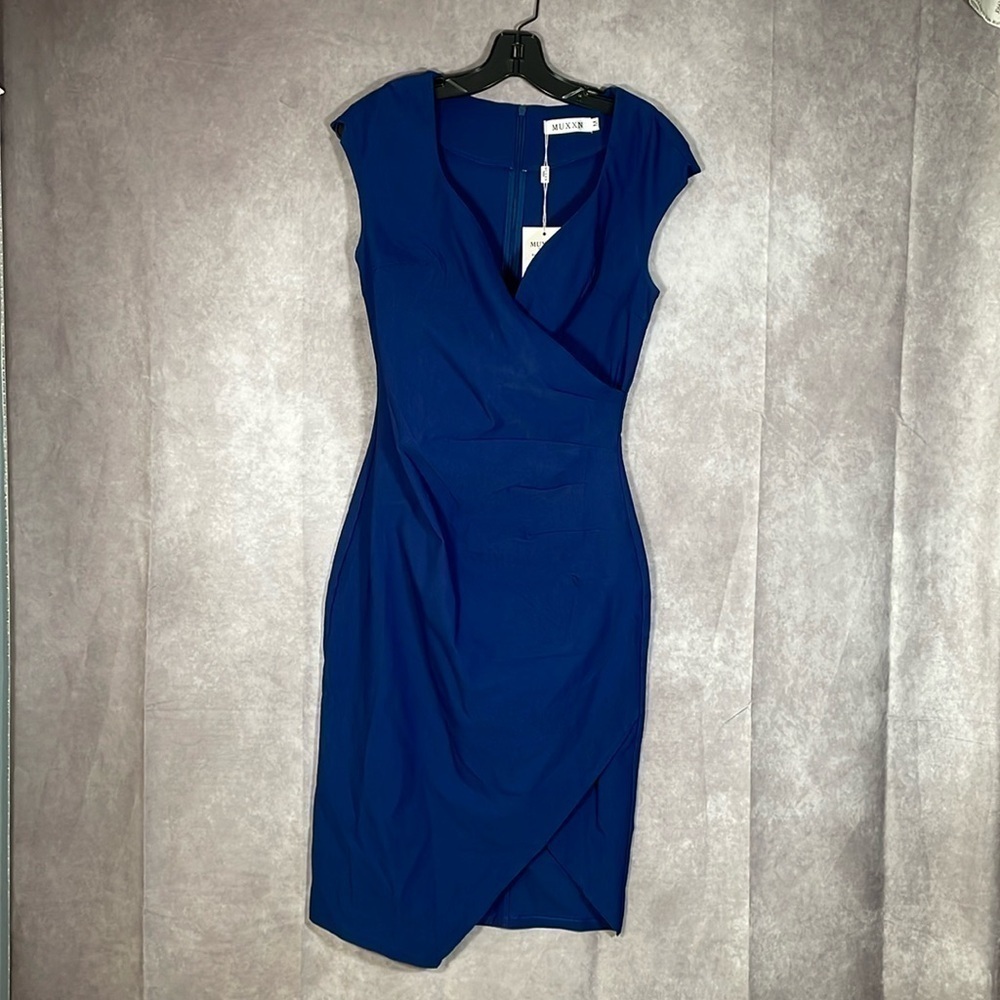 MUXXN Boutique Blue Deep V-Neck Asymmetrical Hem Dress | Size Medium NWT